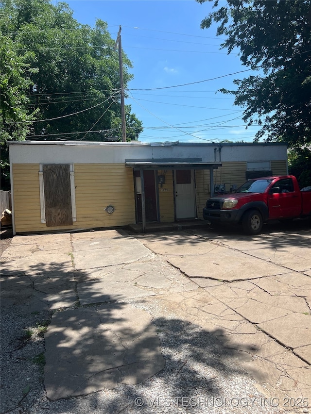 1215 S Quincy Ave, Tulsa, OK 74120 - view of outbuilding