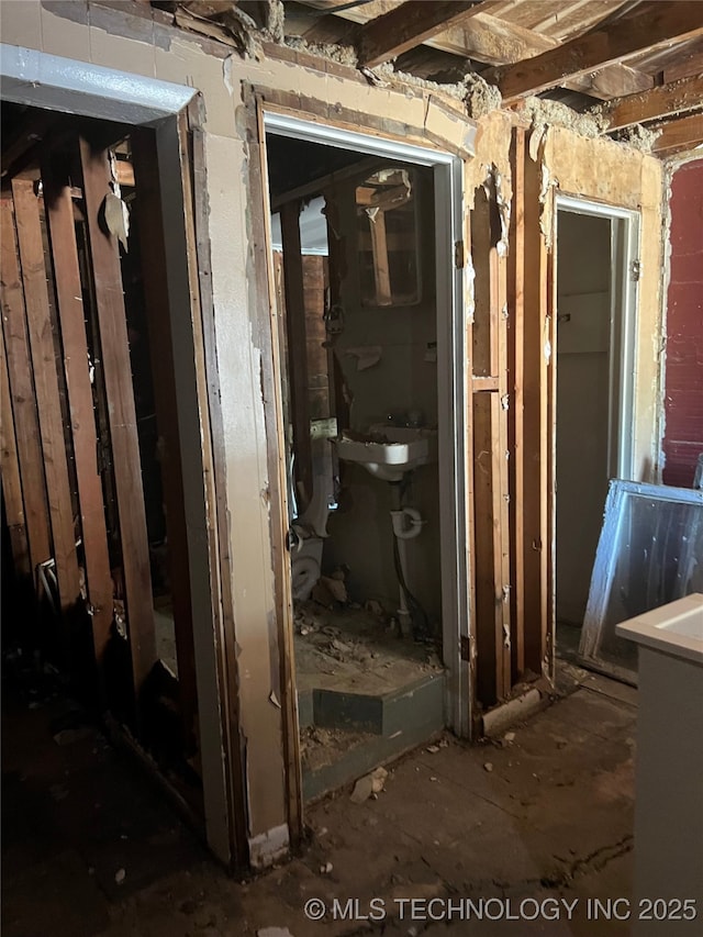 1215 S Quincy Ave, Tulsa, OK 74120 - miscellaneous room featuring a sink