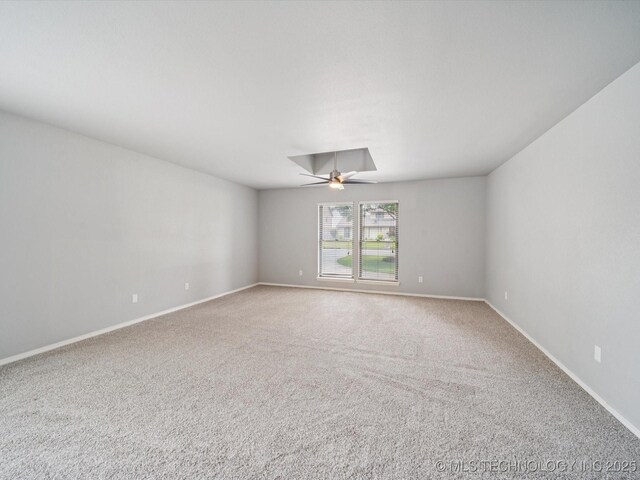 5607 E 76th St, Tulsa, OK 74136 - unfurnished room featuring carpet flooring and ceiling fan