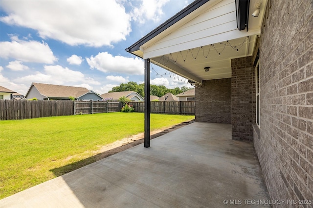 2012 W Huntsville Pl, Broken Arrow, OK 74011 - fenced backyard with a patio area and a residential view