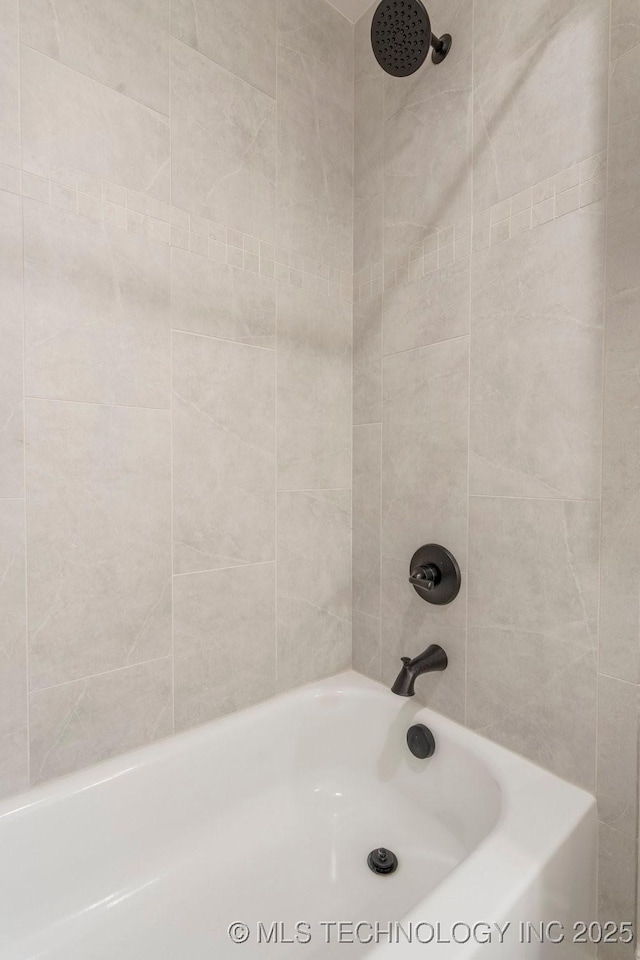 5918 E 126th Pl S, Bixby, OK 74008 - bathroom with shower / bathtub combination