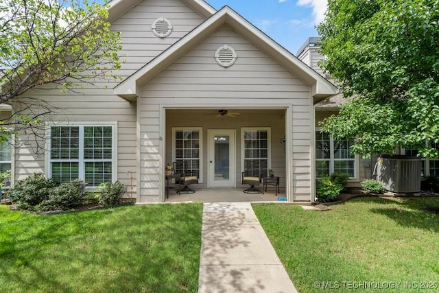 8306 E 77th Pl, Tulsa, OK 74133 - view of front of property featuring a front lawn