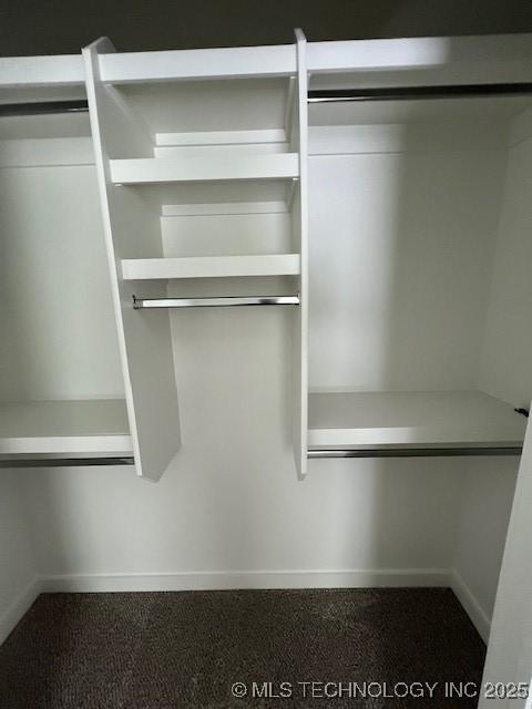 516 S Creek Ave S, Haskell, OK 74436 - view of closet
