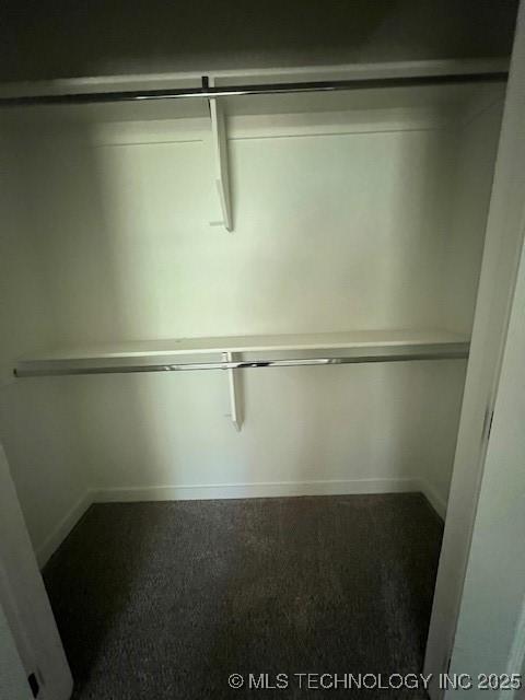 516 S Creek Ave S, Haskell, OK 74436 - view of closet