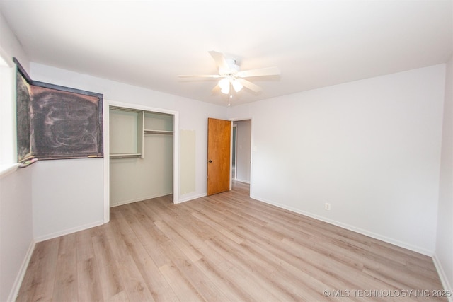 7025 E 58th Pl, Tulsa, OK 74145 - unfurnished bedroom with light wood finished floors, a closet, and a ceiling fan