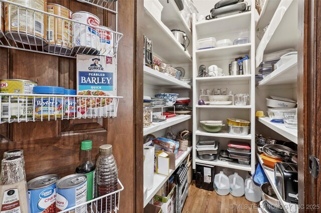 9632 S Vandalia Ave, Tulsa, OK 74137 - view of pantry