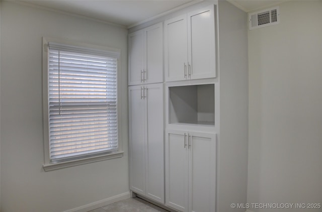 3634 S Pittsburg Ave, Tulsa, OK 74135 - view of closet