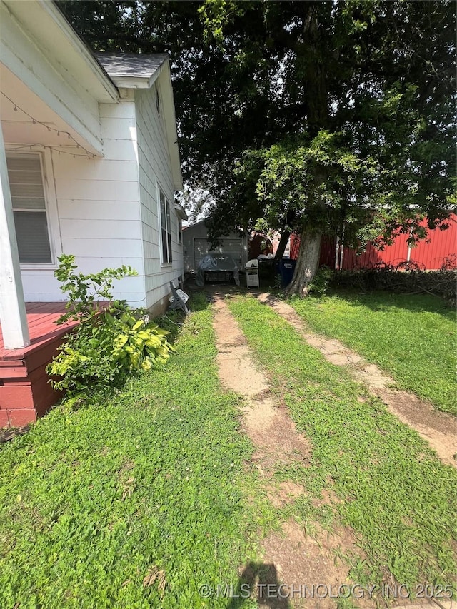 106 N Jordan St, Cleveland, OK 74020 - view of yard