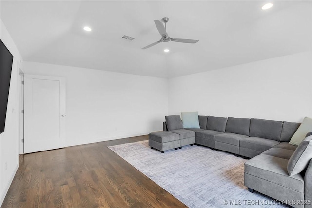 7107 E 88th St N, Owasso, OK 74055 - living room with a ceiling fan, wood finished floors, recessed lighting, and vaulted ceiling