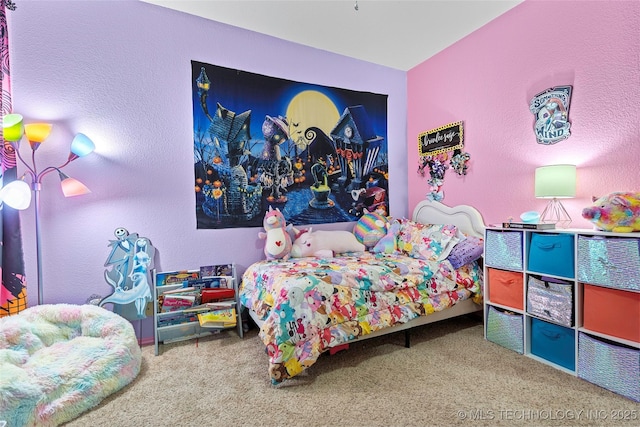1507 Southern Hills Dr, Ardmore, OK 73401 - bedroom with carpet flooring and a textured wall