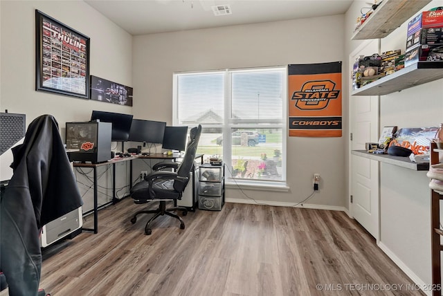 26806 E 143rd St S, Coweta, OK 74429 - office area with wood finished floors and baseboards