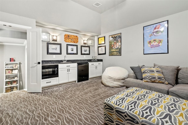 524 N 85th St, Broken Arrow, OK 74014 - carpeted living room with wet bar