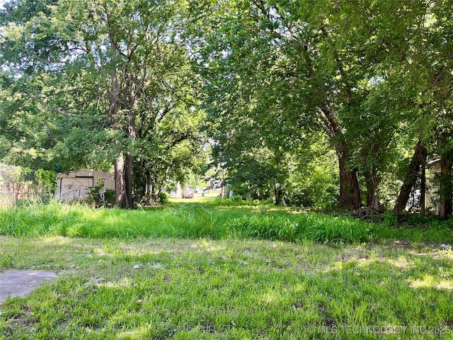812 W 10th, Ada, OK 74820 - photo 2