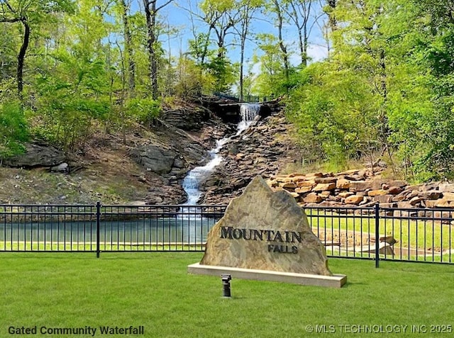 810 Ridgeview Dr, Tahlequah, OK 74464
