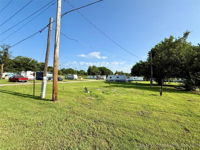310 W Corporation St, Henryetta, OK 74437 - photo 8