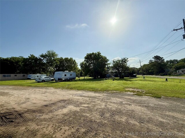 310 W Corporation St, Henryetta, OK 74437 - photo 11