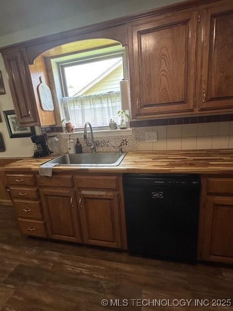 905 Rogers Ave, Madill, OK 73446 - photo 10