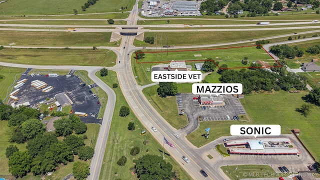 220 E Center St S, Collinsville, OK 74021