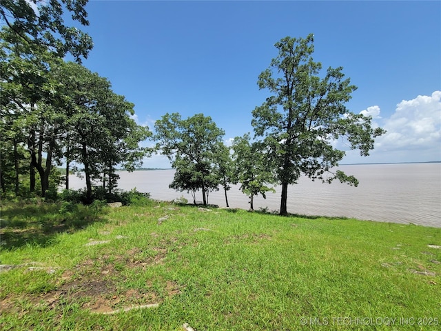 1416 Robin Hood Rd, Eufaula, OK 74432 - water view