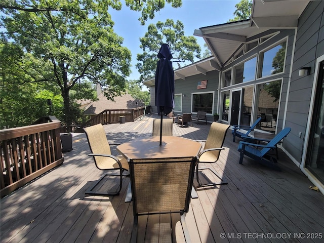 1416 Robin Hood Rd, Eufaula, OK 74432 - wooden terrace with outdoor dining area