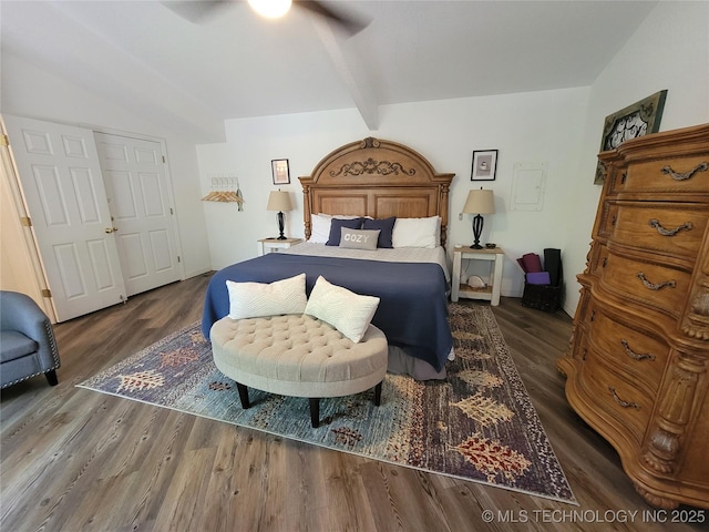 1416 Robin Hood Rd, Eufaula, OK 74432 - bedroom featuring wood finished floors and ceiling fan