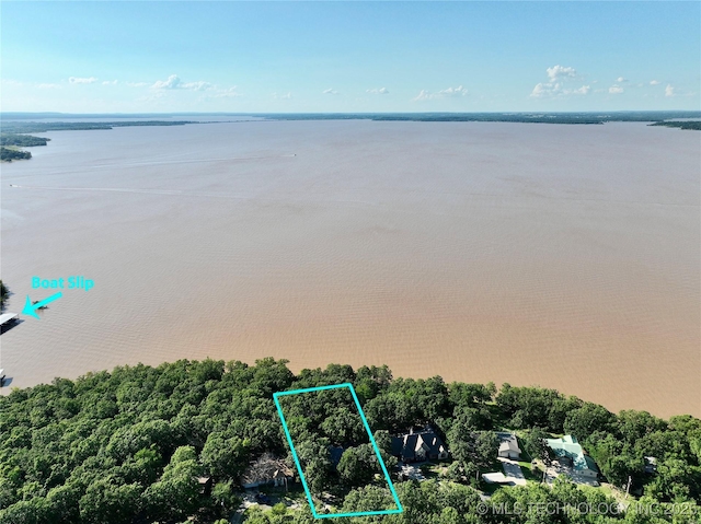 1416 Robin Hood Rd, Eufaula, OK 74432 - aerial view of property and surrounding area with property parcel outlined and a nearby body of water