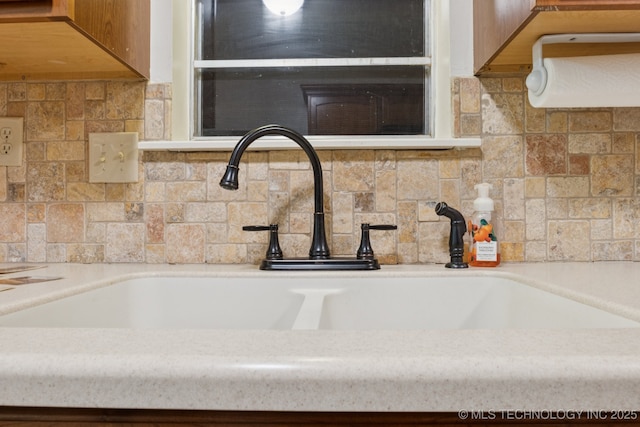 905 W Andrew Ave, Sapulpa, OK 74066 - kitchen view of light countertops and decorative backsplash
