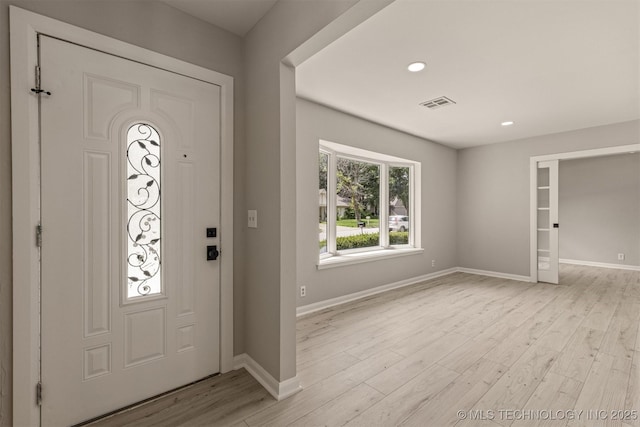 9421 S 69th E Ave, Tulsa, OK 74133 - foyer entrance featuring light wood-style flooring and recessed lighting