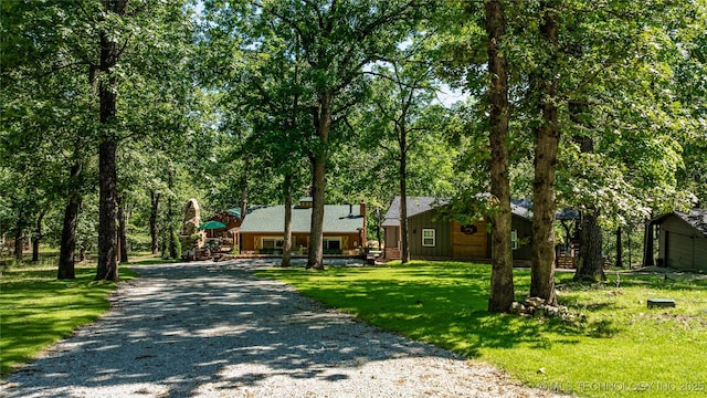 453805 E 315th Rd, Afton, OK 74331 - view of front of house with a front yard and gravel driveway