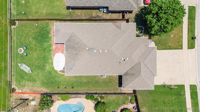 13037 N 124th E Pl, Collinsville, OK 74021 - aerial view of a pool