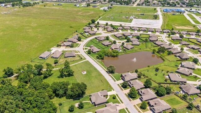 13037 N 124th E Pl, Collinsville, OK 74021 - aerial view of property and surrounding area featuring a nearby body of water