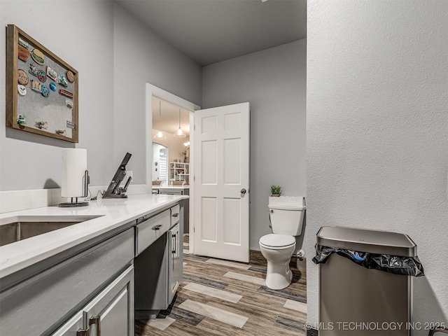 353800 E 5400th Rd, Maramec Twp, OK 74045 - bathroom featuring wood finished floors and vanity