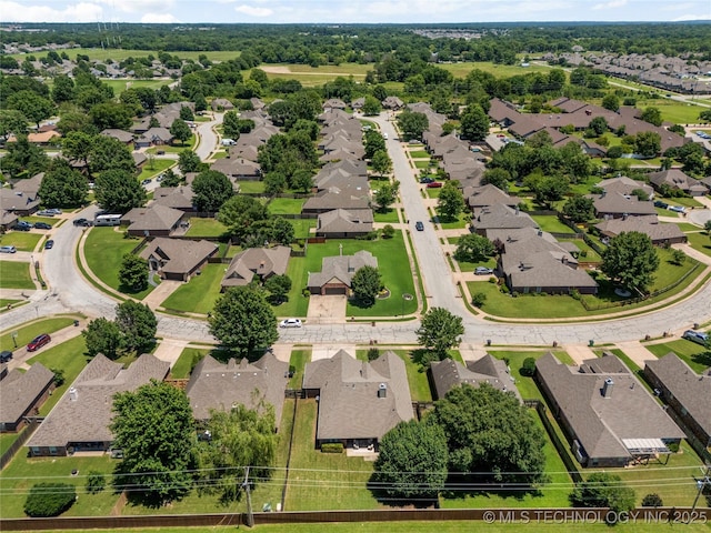 11936 S 98th E Ave, Bixby, OK 74008 - aerial perspective of suburban area
