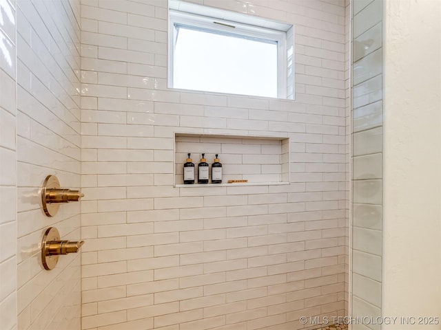 409340 E 1190th Rd, Eufaula, OK 74432 - bathroom view of tiled shower