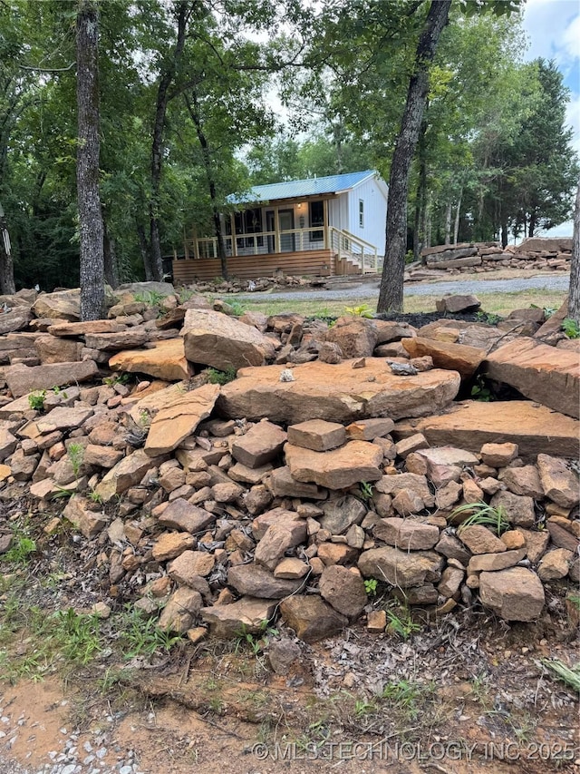 33455 State Highway 82, Cookson, OK 74427 - view of yard with a sunroom