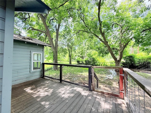 206 S 2nd St, Eufaula, OK 74432 - view of wooden deck
