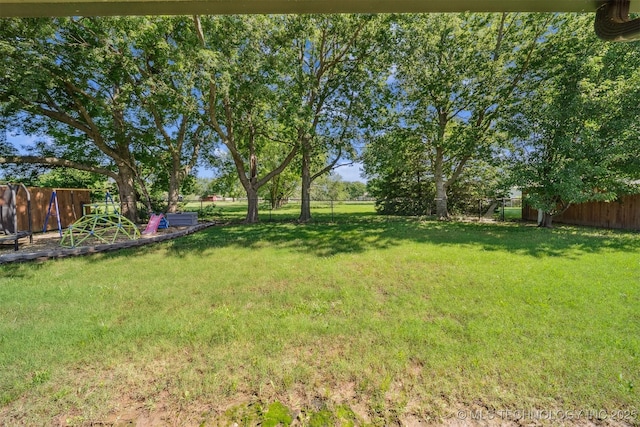 8035 Tims Ln, Claremore, OK 74019 - view of fenced backyard