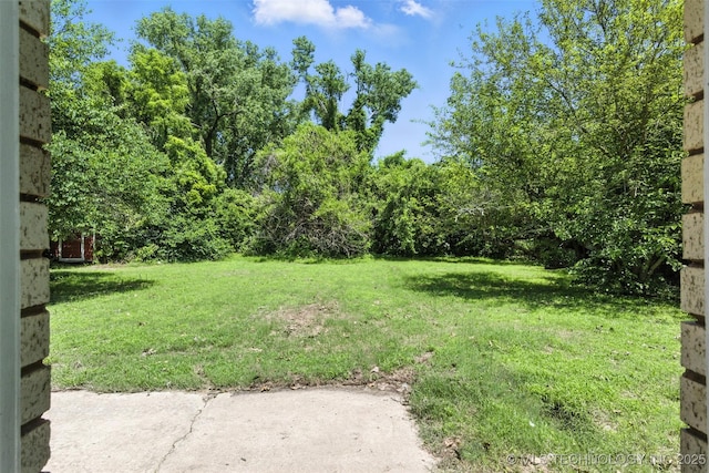 1121 S 221st W Ave, Sand Springs, OK 74063 - view of green lawn