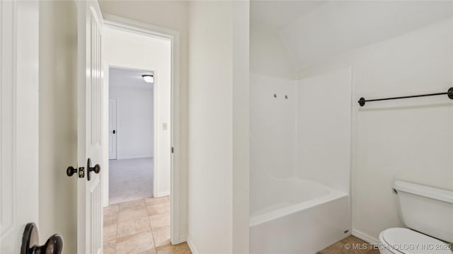 9198 E 120th St S, Bixby, OK 74008 - bathroom featuring bathtub / shower combination and lofted ceiling