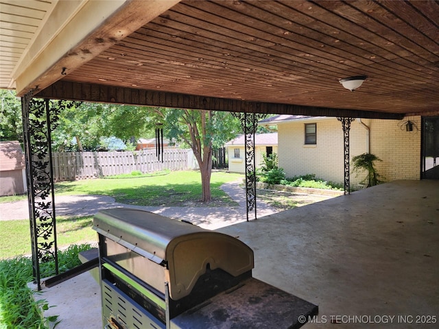 10 W Midland, Shawnee, OK 74804 - view of patio