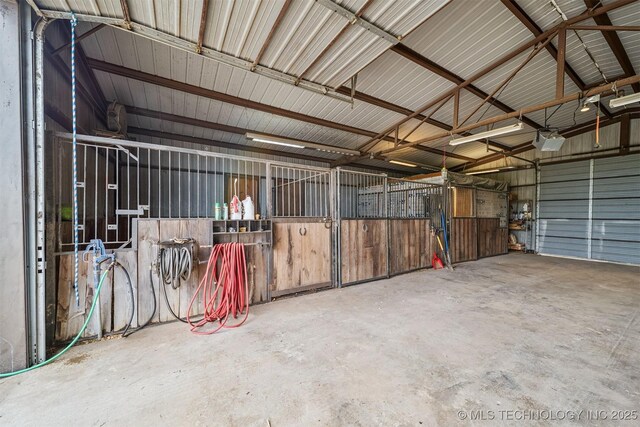 12929 N Sheridan Rd, Collinsville, OK 74021 - view of stable