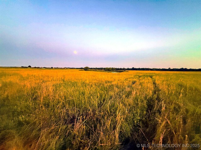 6 E 260th Rd, Vinita, OK 74426