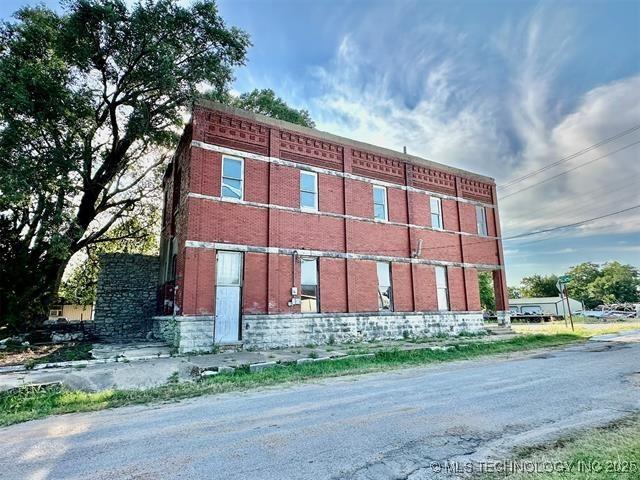 301 W Main St, Roff, OK 74865 - photo 24