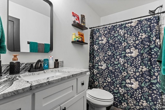 21933 E 101st Pl S, Broken Arrow, OK 74014 - bathroom with vanity and a shower with curtain