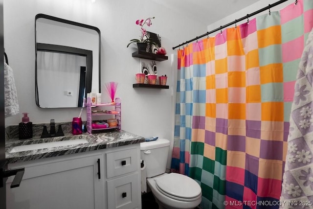 21933 E 101st Pl S, Broken Arrow, OK 74014 - bathroom with vanity and a shower with curtain