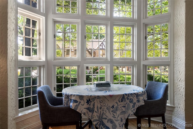 1249 E 26th St, Tulsa, OK 74114 - sunroom featuring healthy amount of natural light