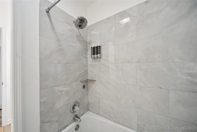 10905 E 24th St, Tulsa, OK 74129 - full bathroom featuring  shower combination