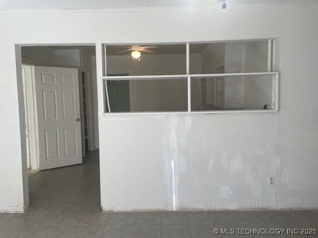 720 B NE, Ardmore, OK 73401 - tiled empty room with a ceiling fan