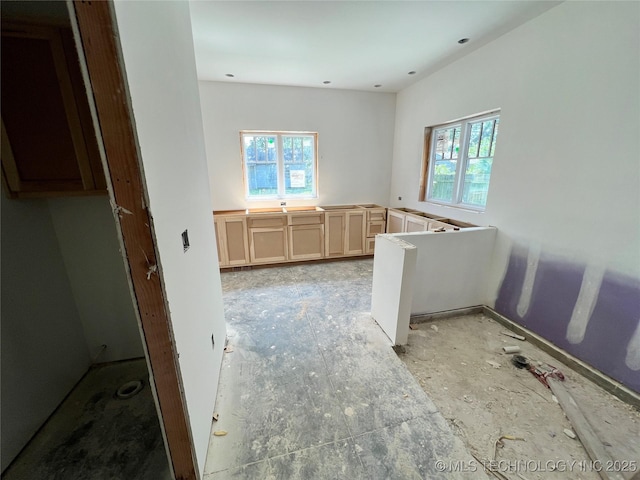 4949 S Boston Pl, Tulsa, OK 74105 - view of hall