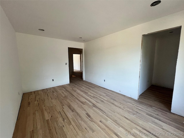 4949 S Boston Pl, Tulsa, OK 74105 - unfurnished room with light wood-style floors